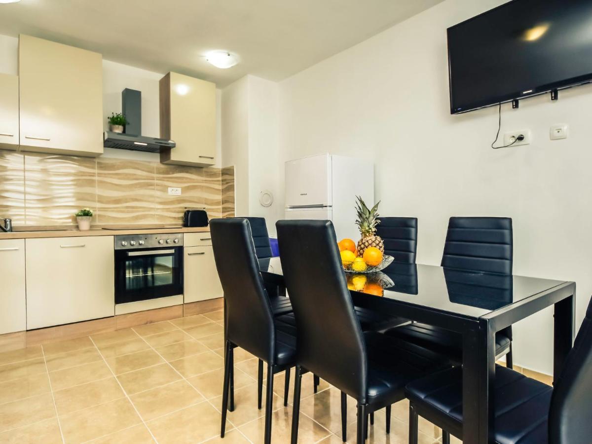 Holiday Home Marijana By Interhome Maslenica Eksteriør bilde
