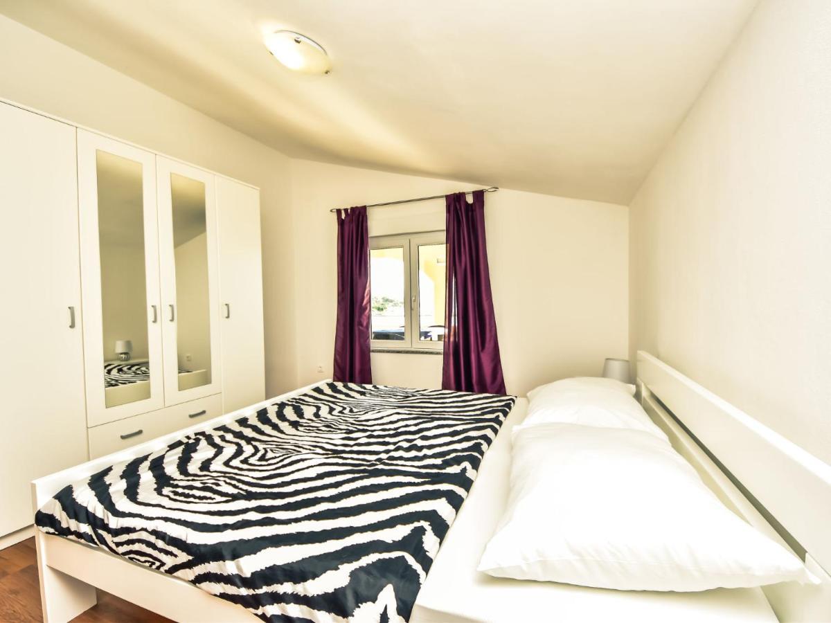 Holiday Home Marijana By Interhome Maslenica Eksteriør bilde