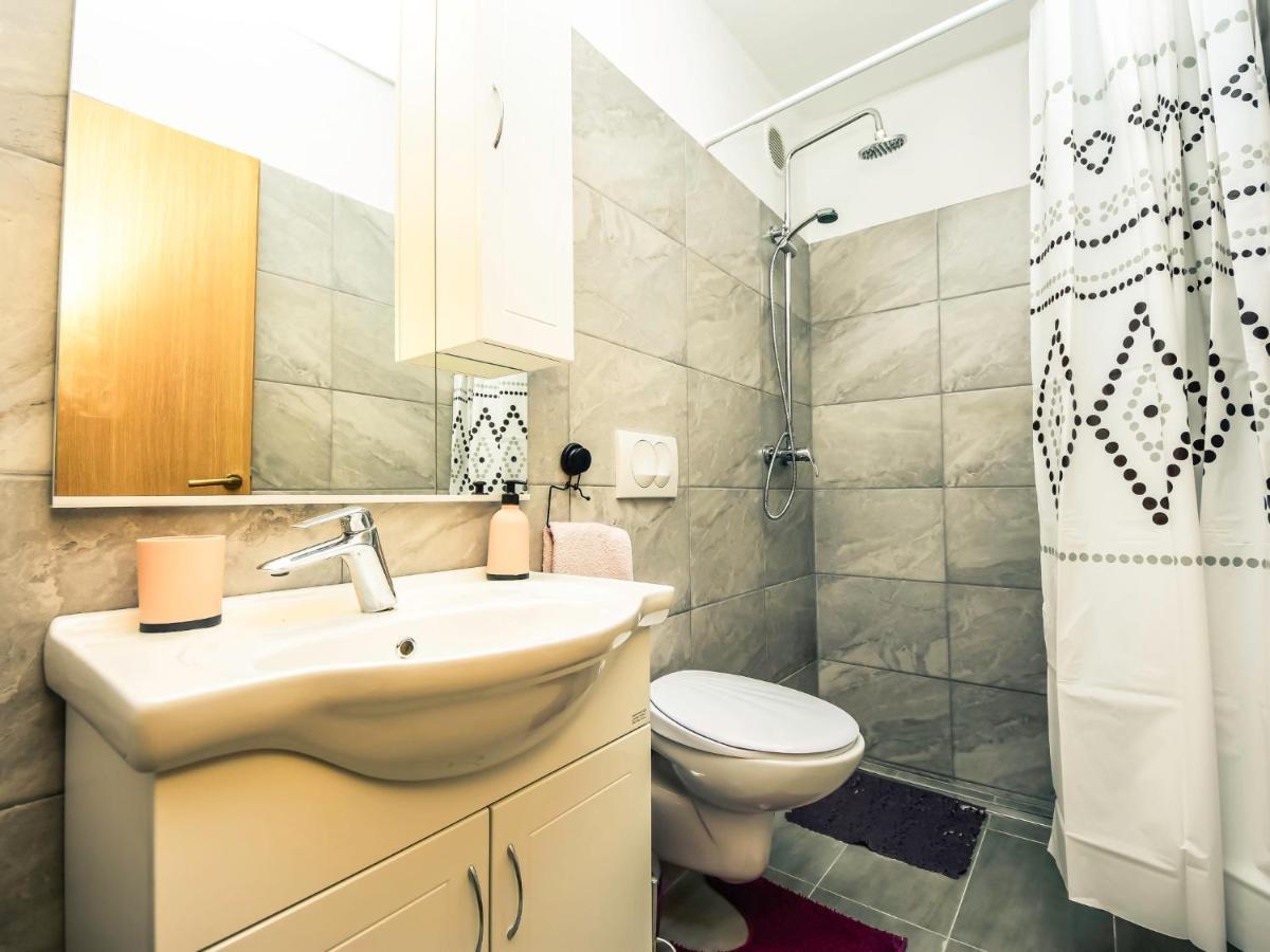 Holiday Home Marijana By Interhome Maslenica Eksteriør bilde